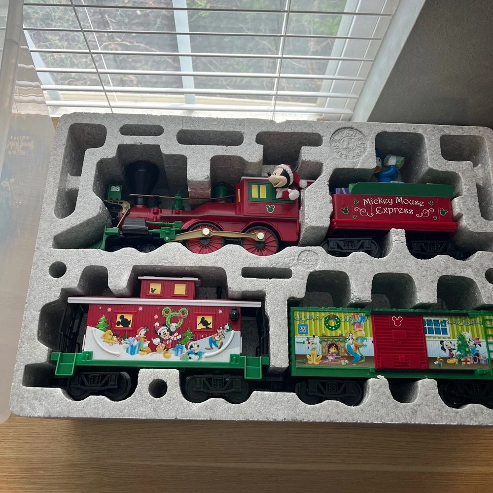Lionel pre owned
